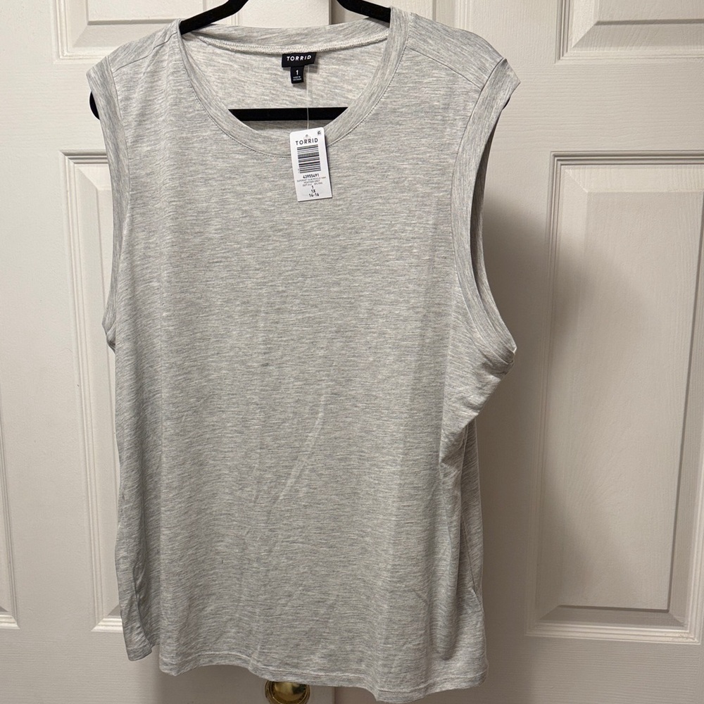 READ: torrid Heather Light Gray Sleeveless Crewneck Tank